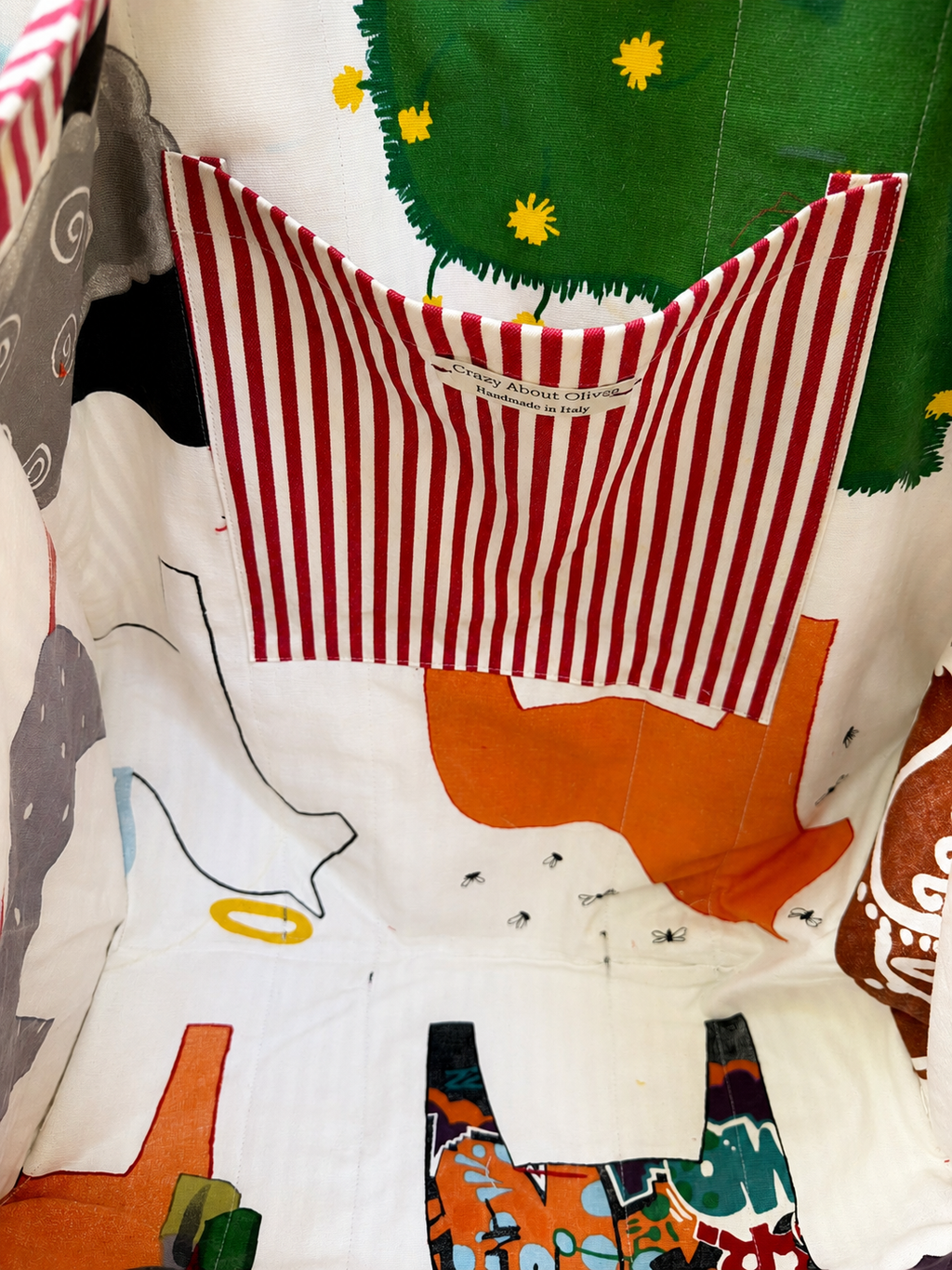 L Tote Mare - White and Red Stripes